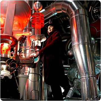 Willy Wonka in factory